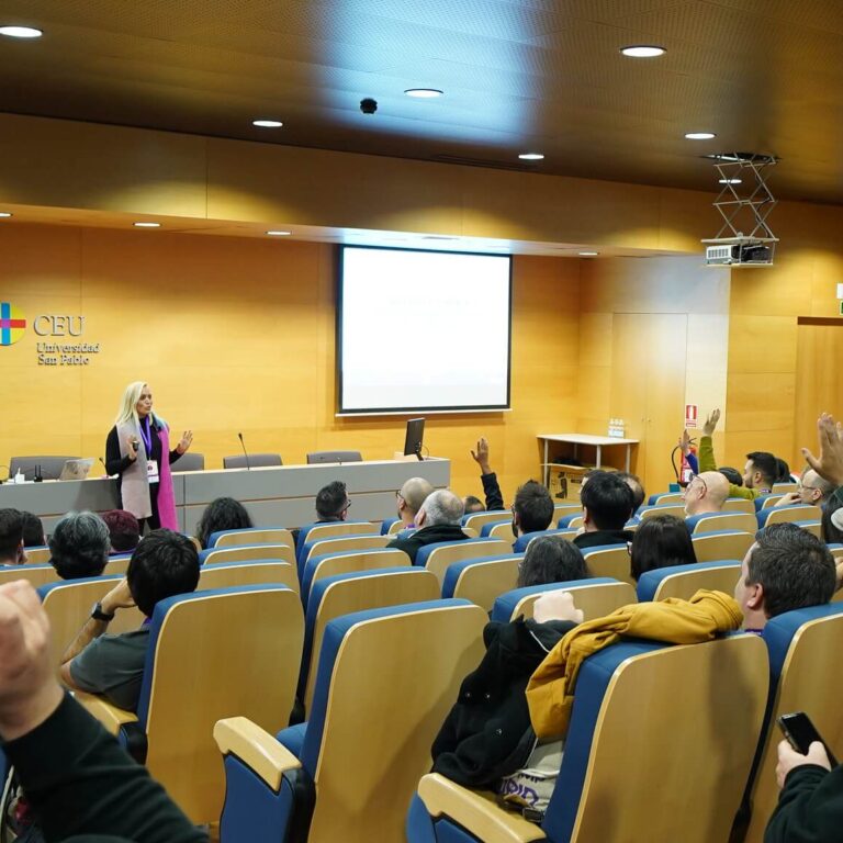 Laura Charlas y formaciones5